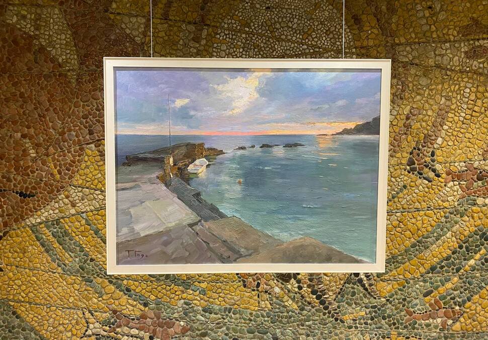 Картина Татьяны Годовальниковой на её персональной выставке «Этим летом…» в арт-отеле «Украина»