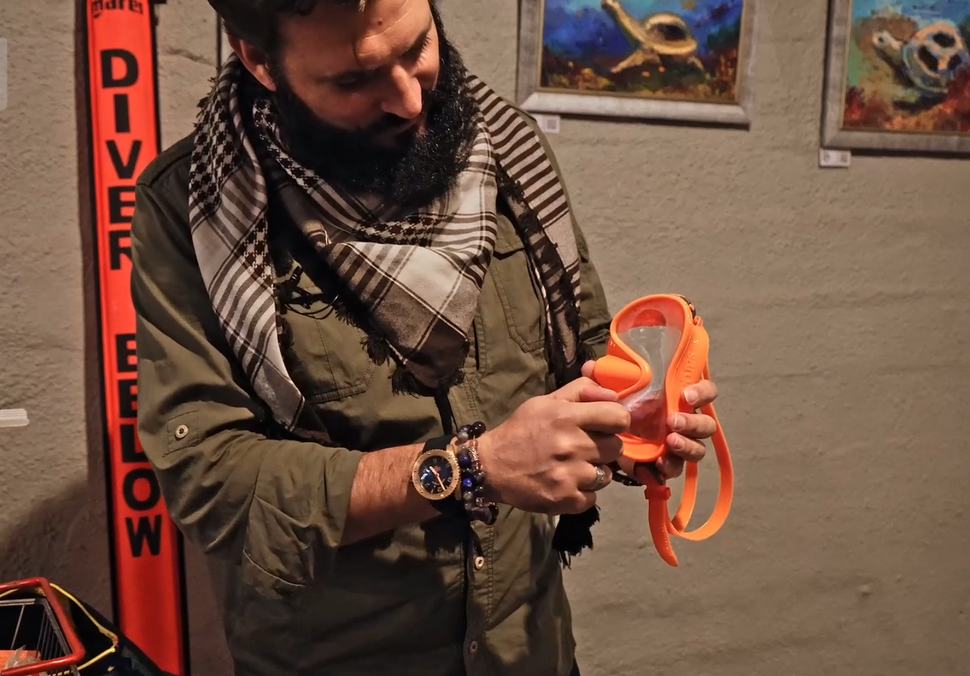 Пётр Доценко рассказывает тонкости подводного творчества